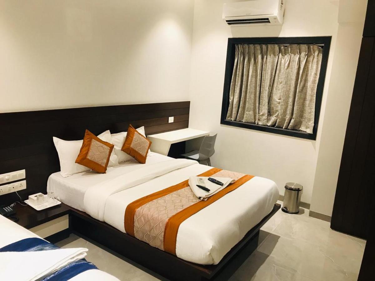 Hotel Flora Suites - Fort Bombaj Zewnętrze zdjęcie